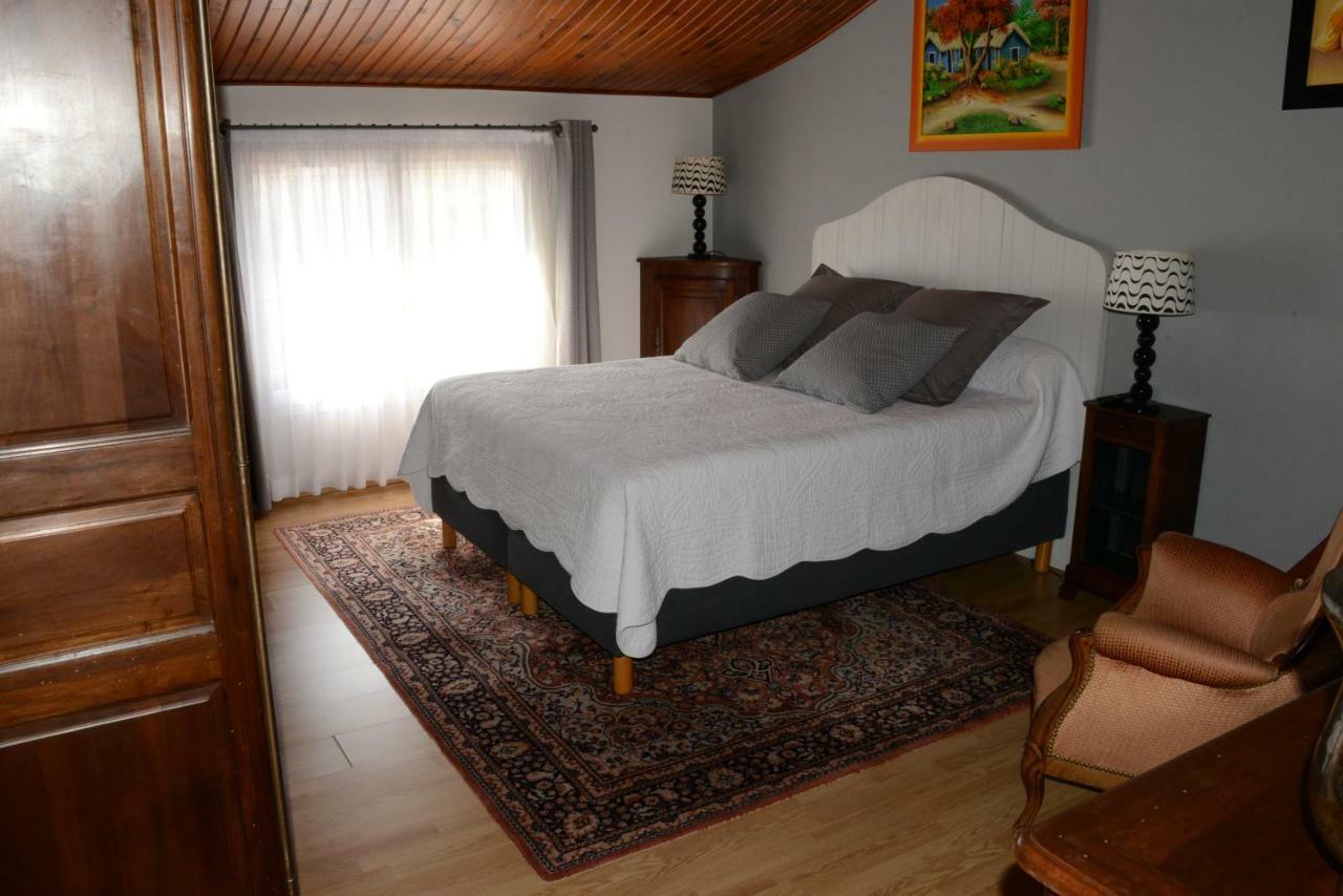 La Villa Lea Uzes Luaran gambar
