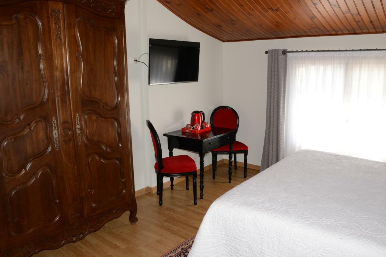 La Villa Lea Uzes Luaran gambar